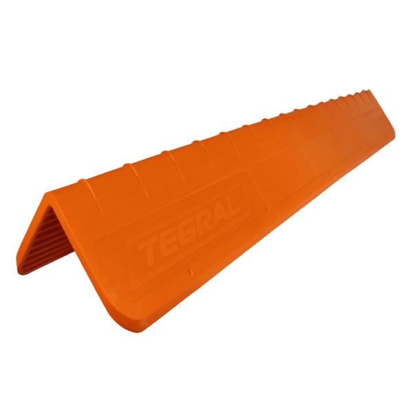 1050mm Pallet Angle Orange (Custom Logo)