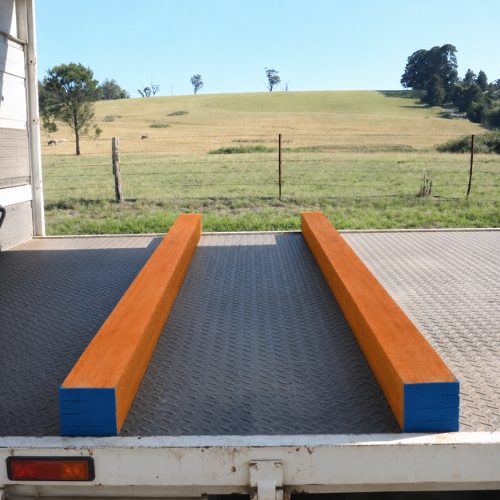 NEW H0161 100 x 100 x 2400mm E-Dunnage