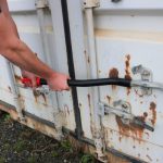 Container Door Opening Bar | Tegral